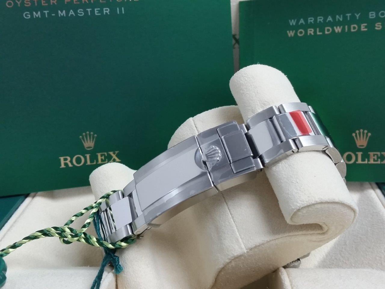 Rolex GMT Master II BATMAN Blue Black 116710BLNR w/Stickers Brand New