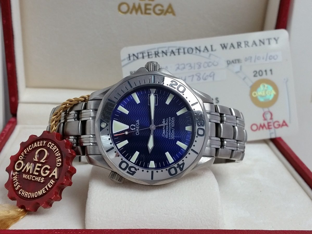 Omega Seamaster electric blue automatic 2231.80