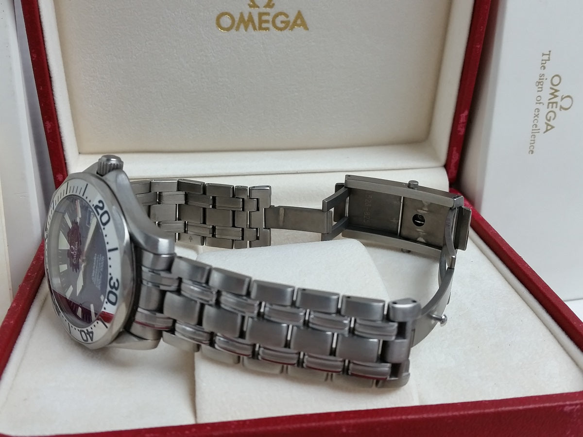 Omega Seamaster electric blue automatic 2231.80