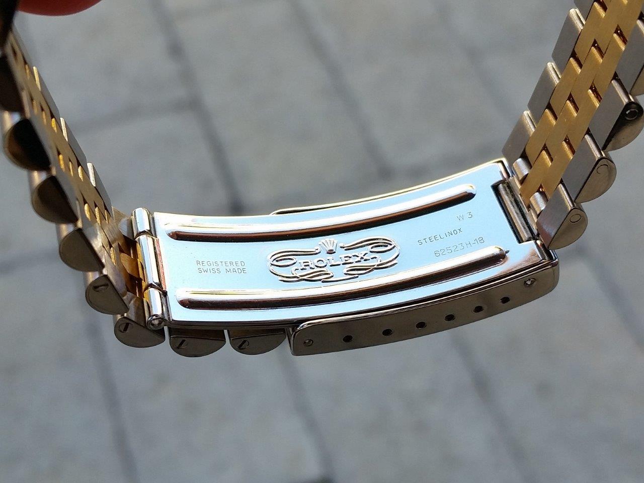 NOS 1995 Classic Rolex Datejust 16233 W Champagne Stick 18k Gold and Steel Box/Papers