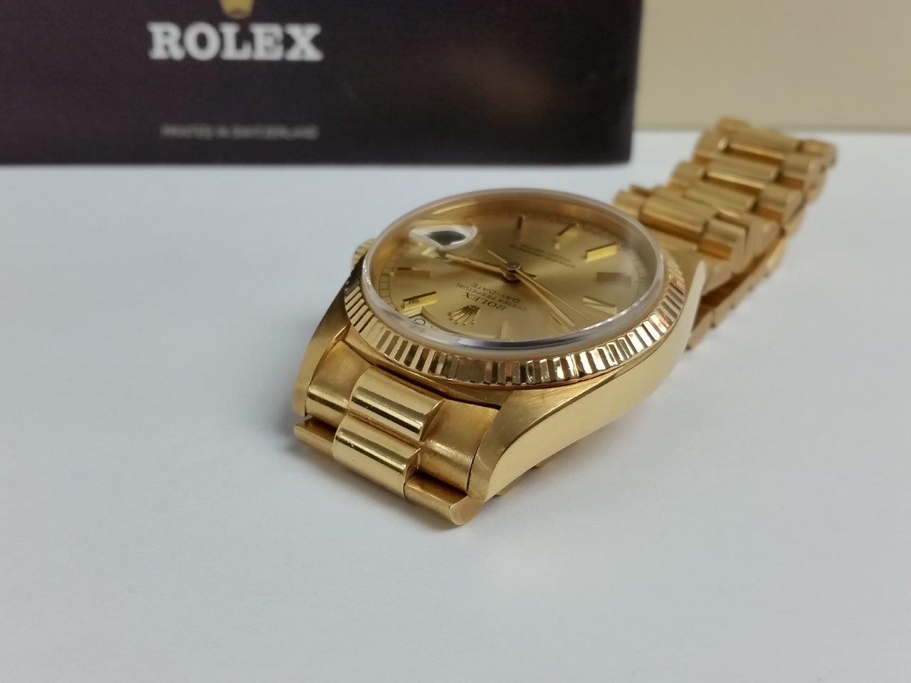 Rolex President Day-Date 18k Gold Vintage 1970s Single Quick-Set Original Mint 18038