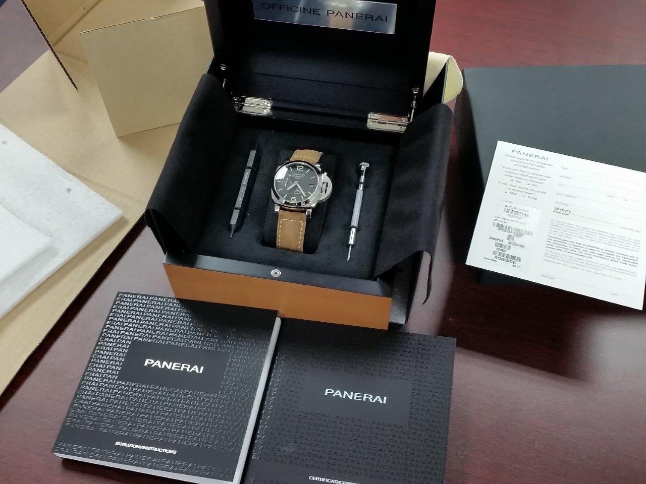 Panerai Luminor PAM 537 GMT 3 Days Power Reserve Automatic HOBNAIL DIAL 1950