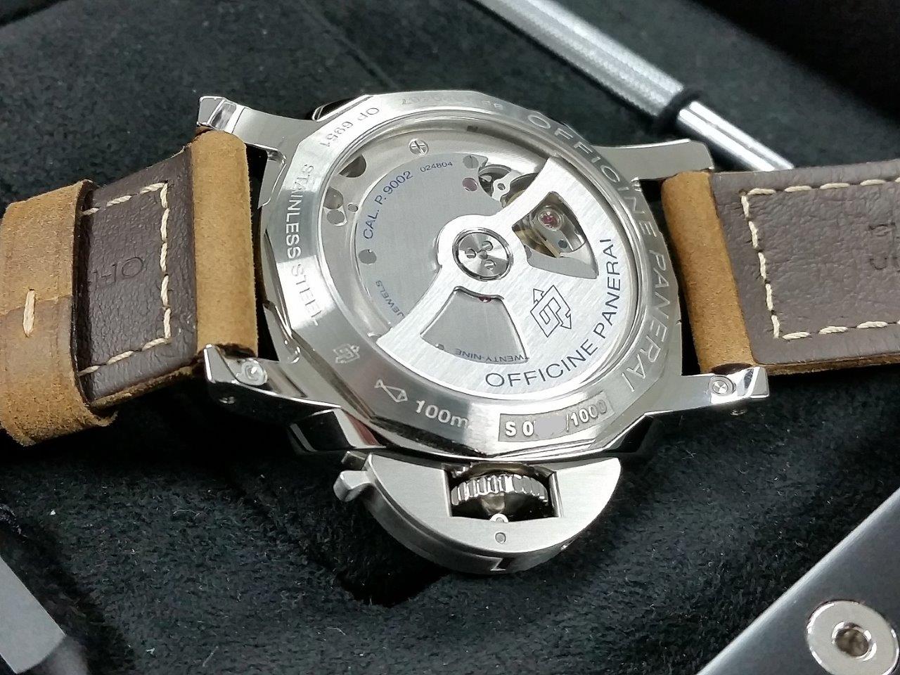 Panerai Luminor PAM 537 GMT 3 Days Power Reserve Automatic HOBNAIL DIAL 1950
