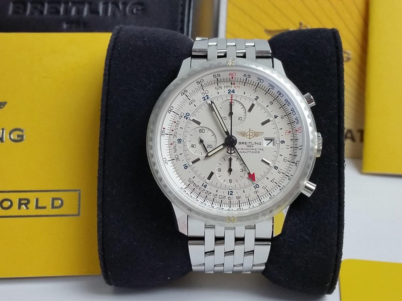 46mm Breitling Navitimer World GMT A24322 White on Pilot Bracelet Full Set MINT