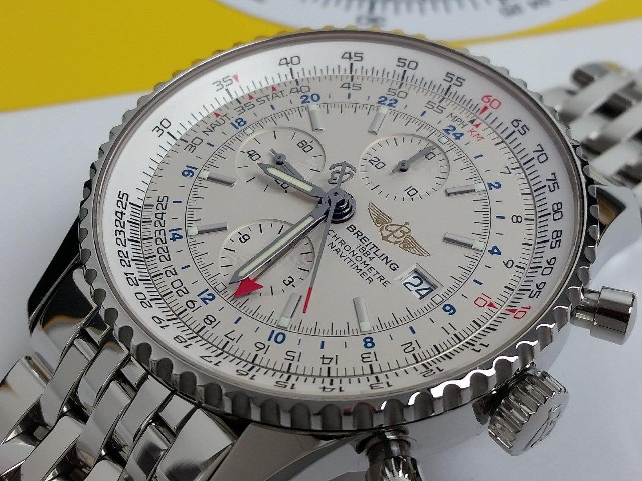 46mm Breitling Navitimer World GMT A24322 White on Pilot Bracelet Full Set MINT