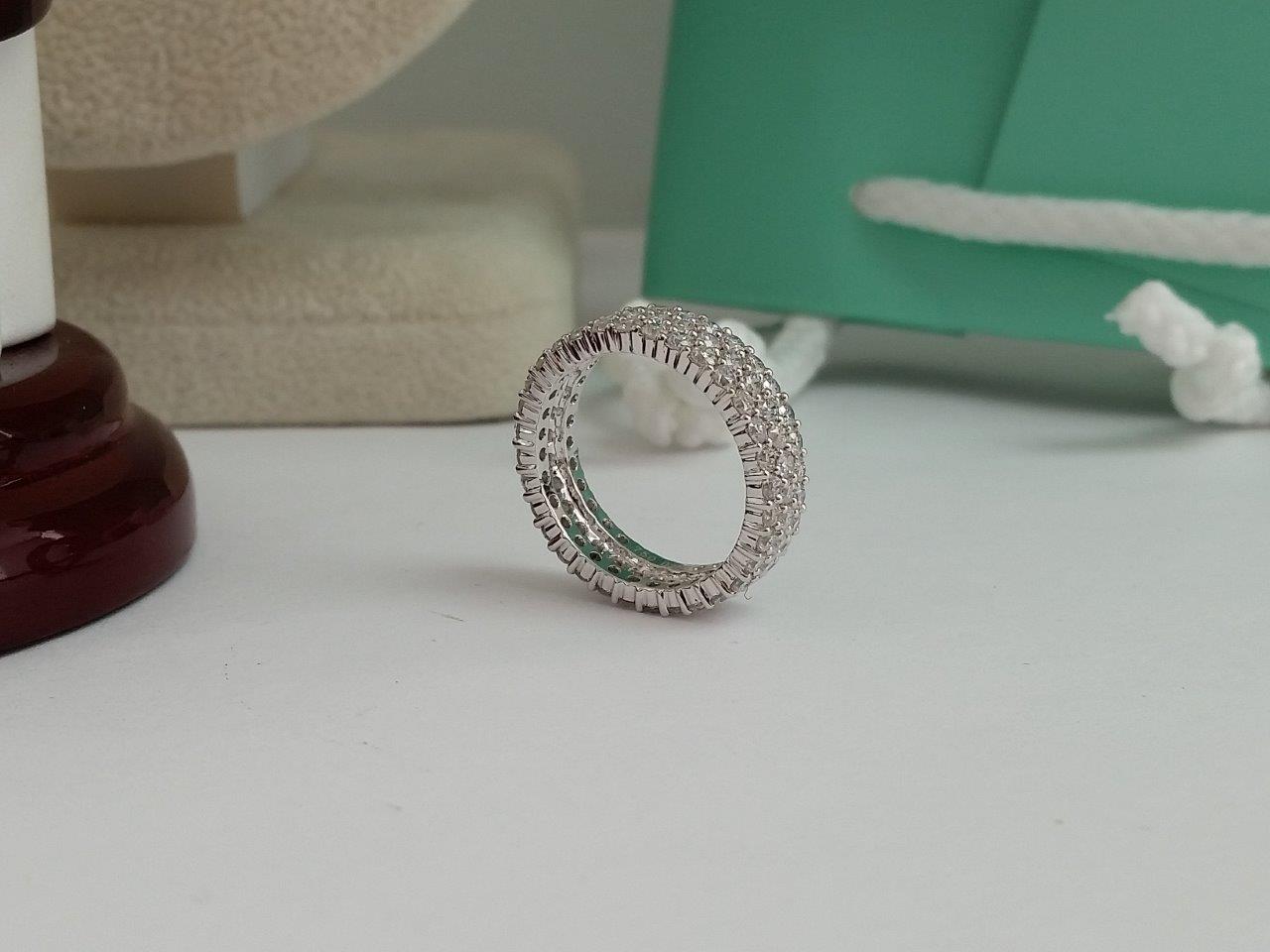 18k White Gold Ring 2.5 Carat Pave Diamond Eternity band Round Brilliant