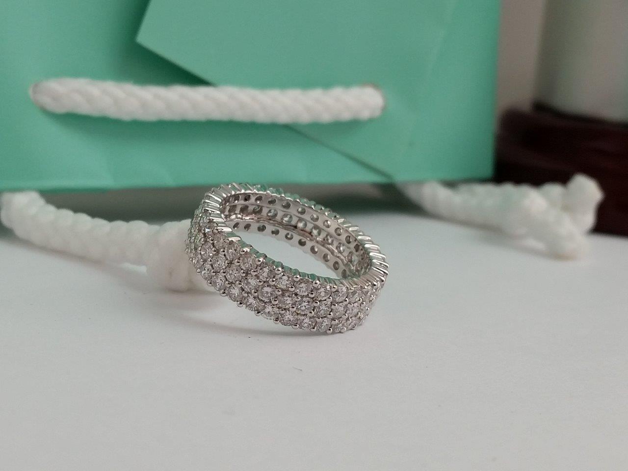 18k White Gold Ring 2.5 Carat Pave Diamond Eternity band Round Brilliant
