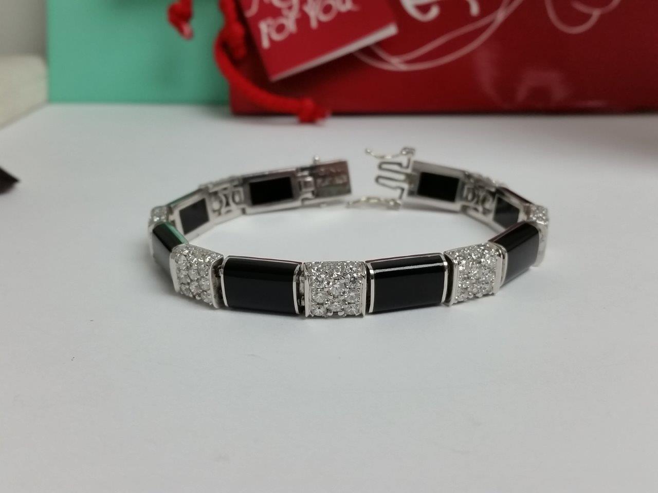 Mens Bold Platinum Onyx Bracelet VS Diamonds 10 Carats TW