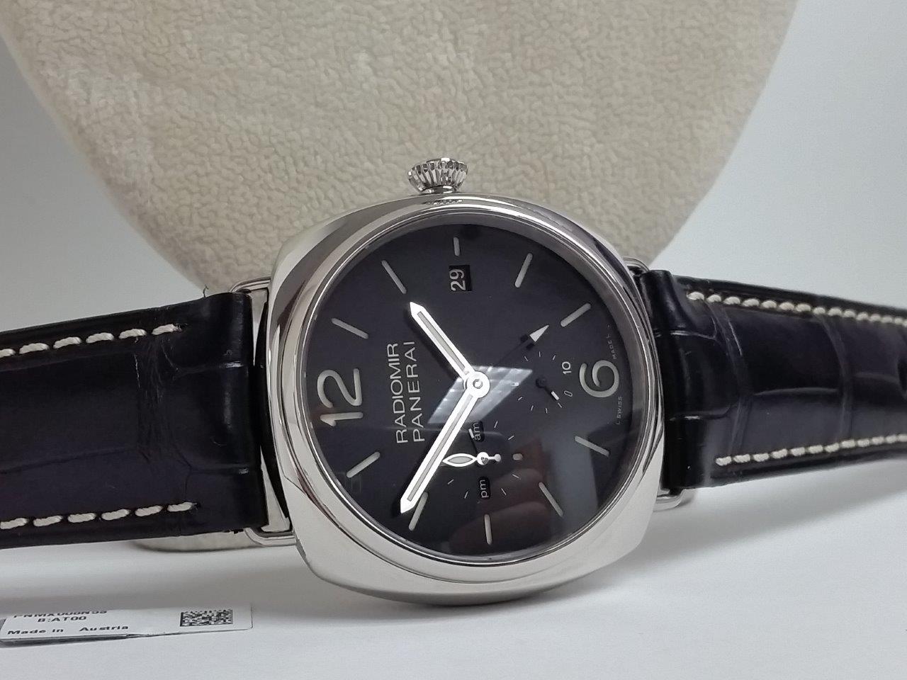 Panerai Radiomir 10 Days Power Reserve GMT am/pm Black 47mm PAM323 MINT