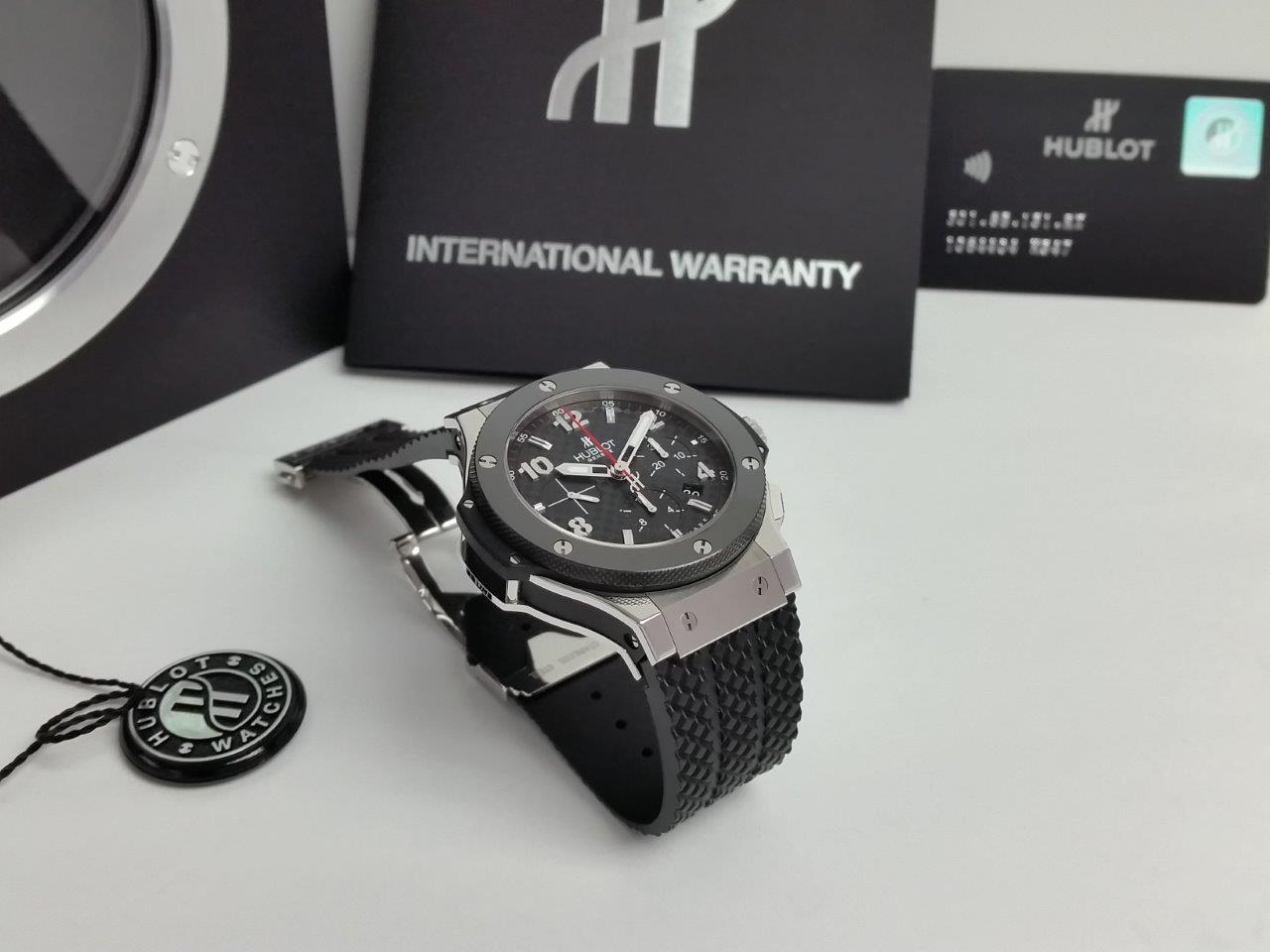 Hublot Big Bang 44 Steel-Ceramic Bezel Carbon Fiber 301.SB.131.RX Box/Papers MINT
