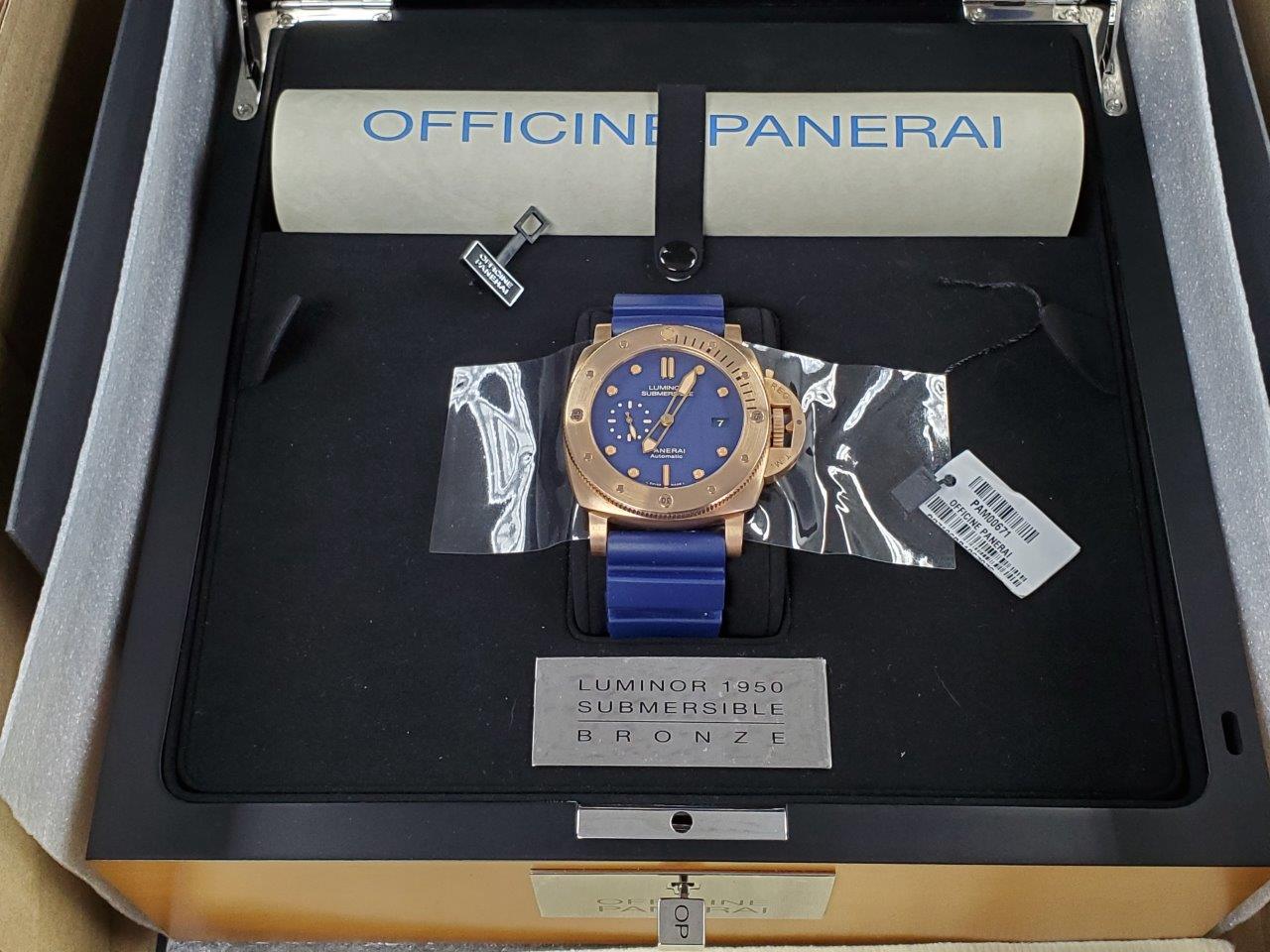 Panerai Special Editions Luminor BRONZO PAM 671 Blue Submersible 00671
