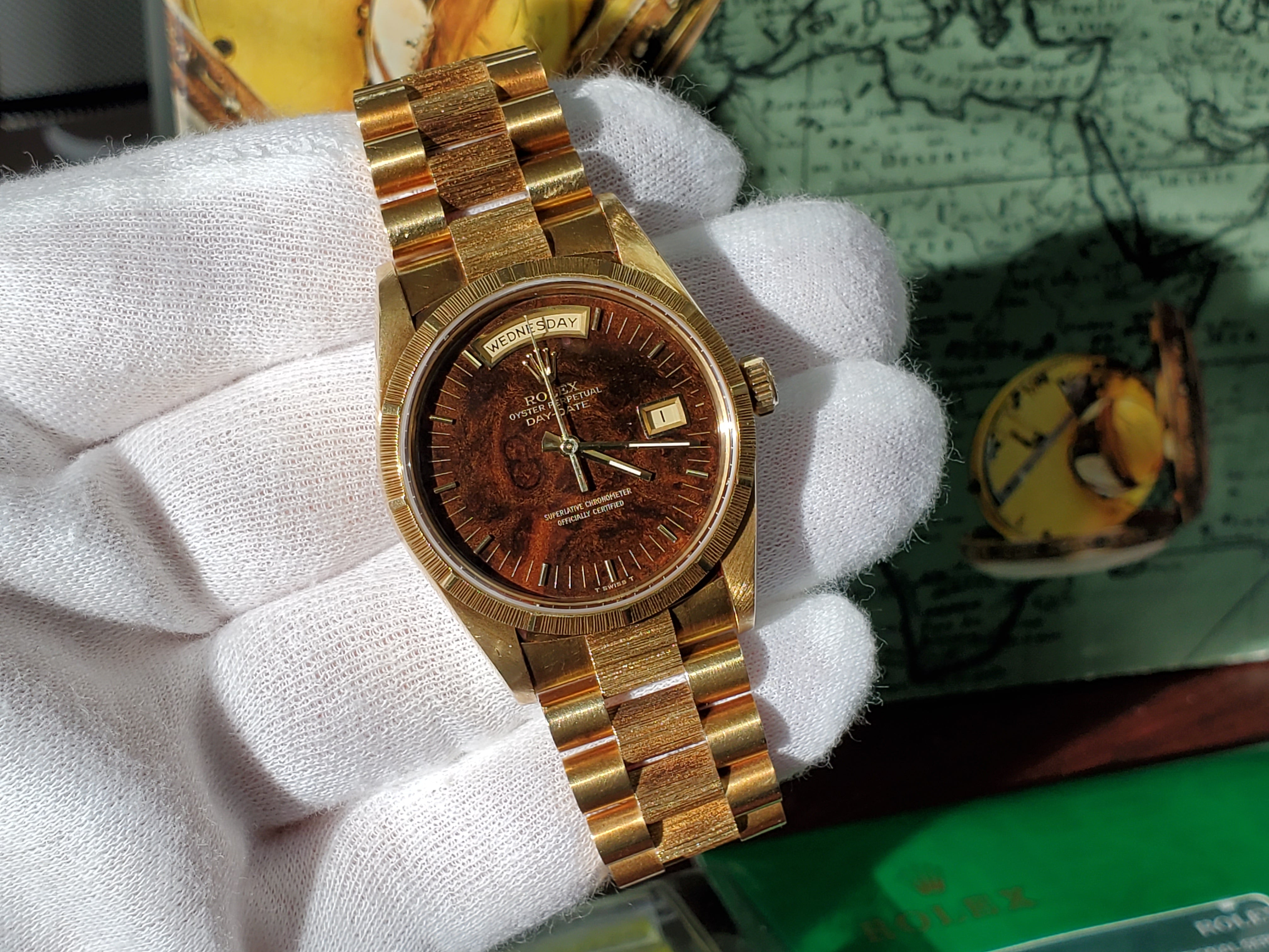 THE　BEST　OF　TIME　ROLEX　WRISTWATCHES【中古】 Rolex Day-Date 36 Rare Ref#18248 BARK Double Quick-Set President