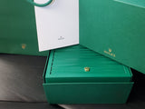 Rolex GMT-Master II Like-New 2025 Jubilee Band 126710GRNR Grey/Black Bezel BRUCE WAYNE White Tag Green Box Set