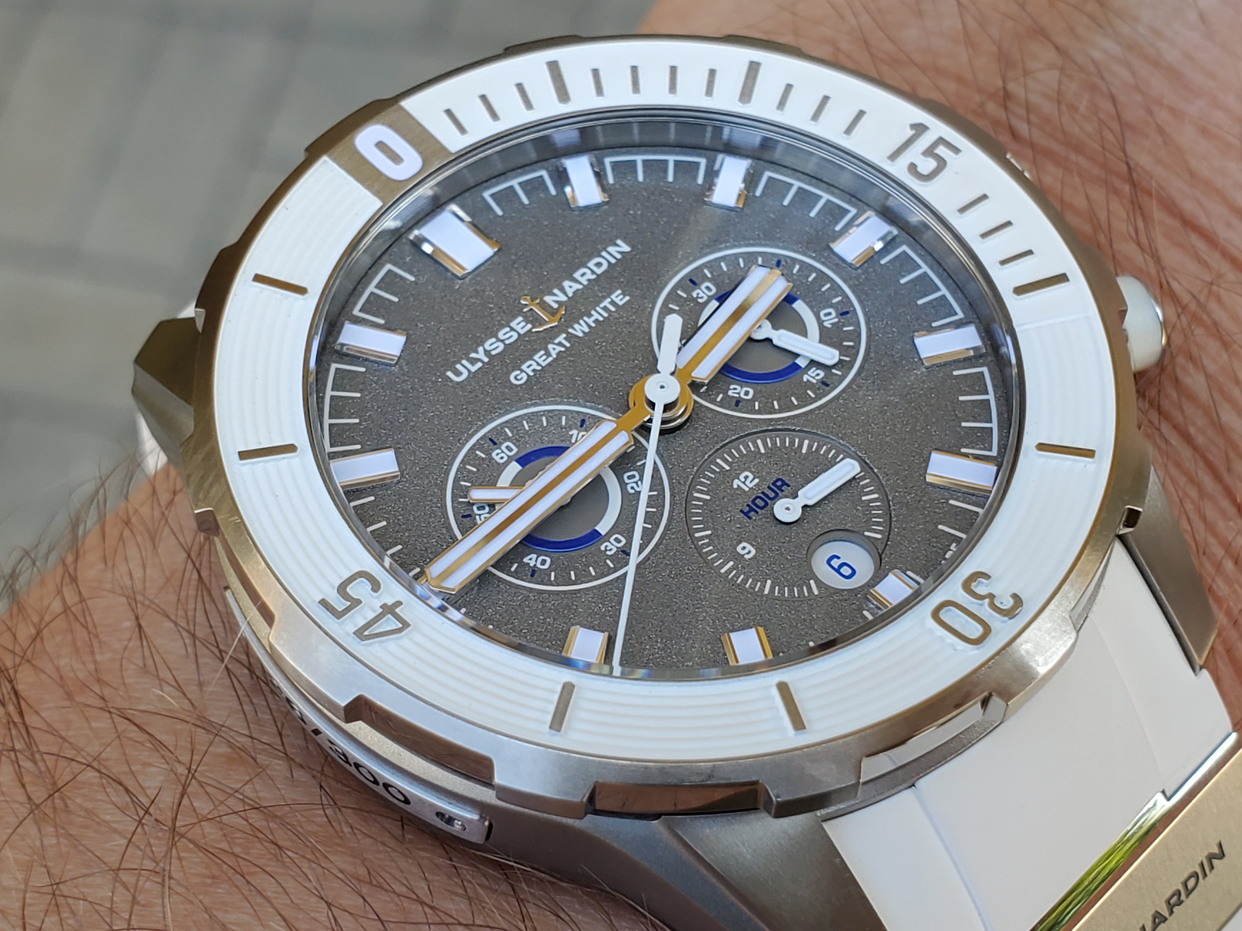 Ulysse Nardin Diver Chronograph Great White Shark Theme Colors