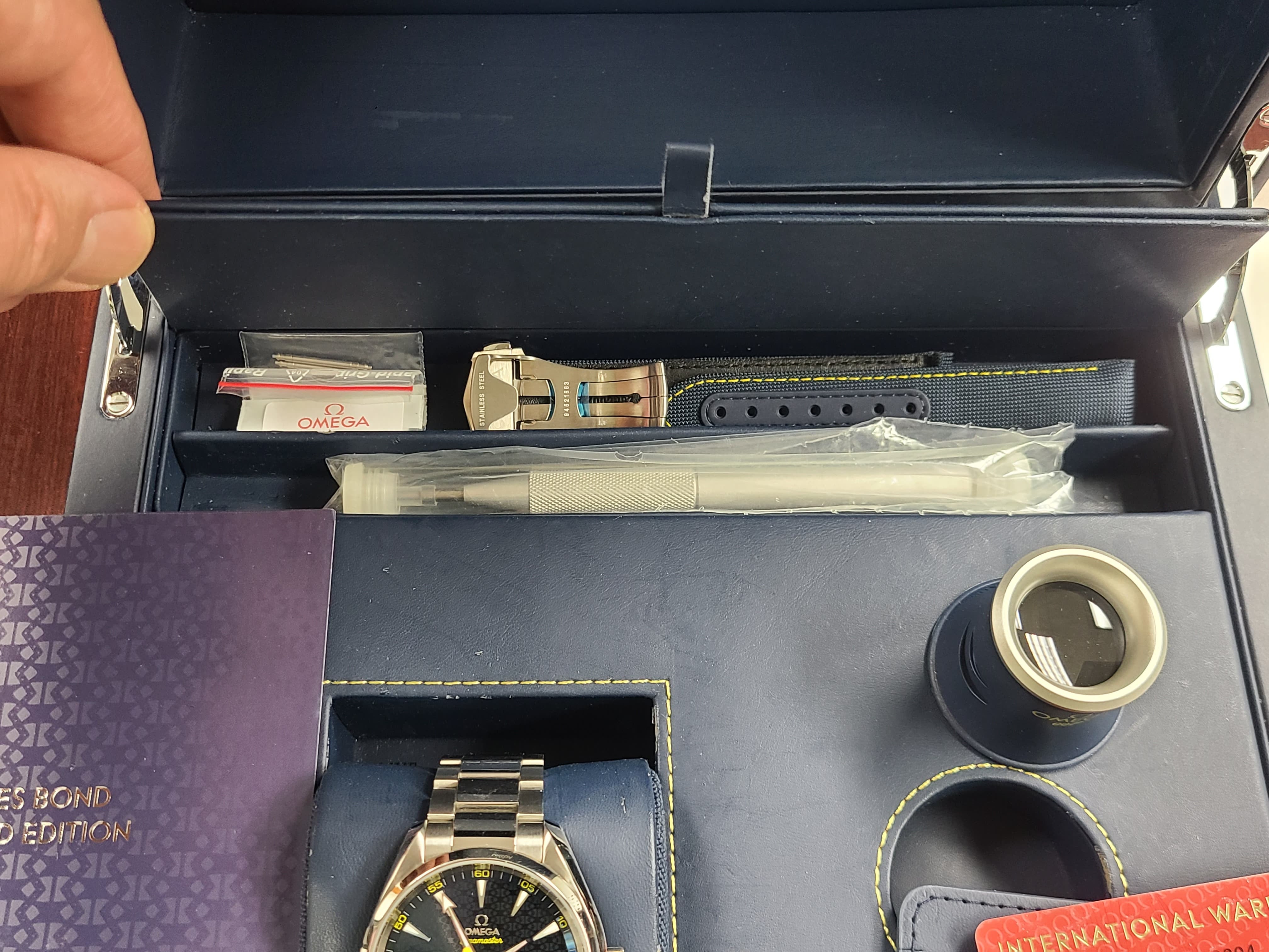 Buy Pre-owned Omega Aqua Terra 231.10.42.21.03.004 Spectre Limited