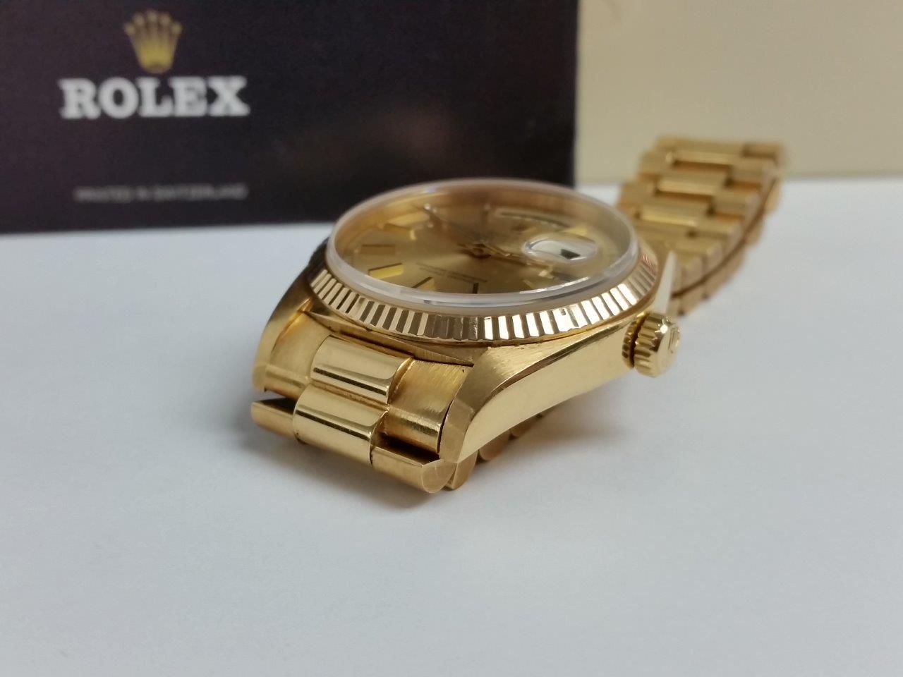 Rolex President Day-Date 18k Gold Vintage 1970s Single Quick-Set Original Mint 18038