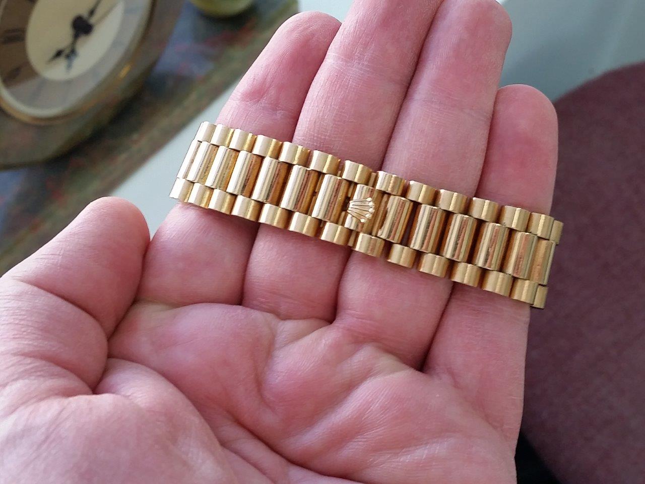 Rolex President Day-Date 18k Gold Vintage 1970s Single Quick-Set Original Mint 18038
