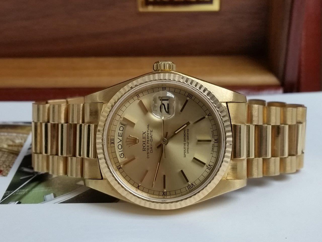 Rolex President Day-Date 18k Gold Vintage 1970s Single Quick-Set Original Mint 18038