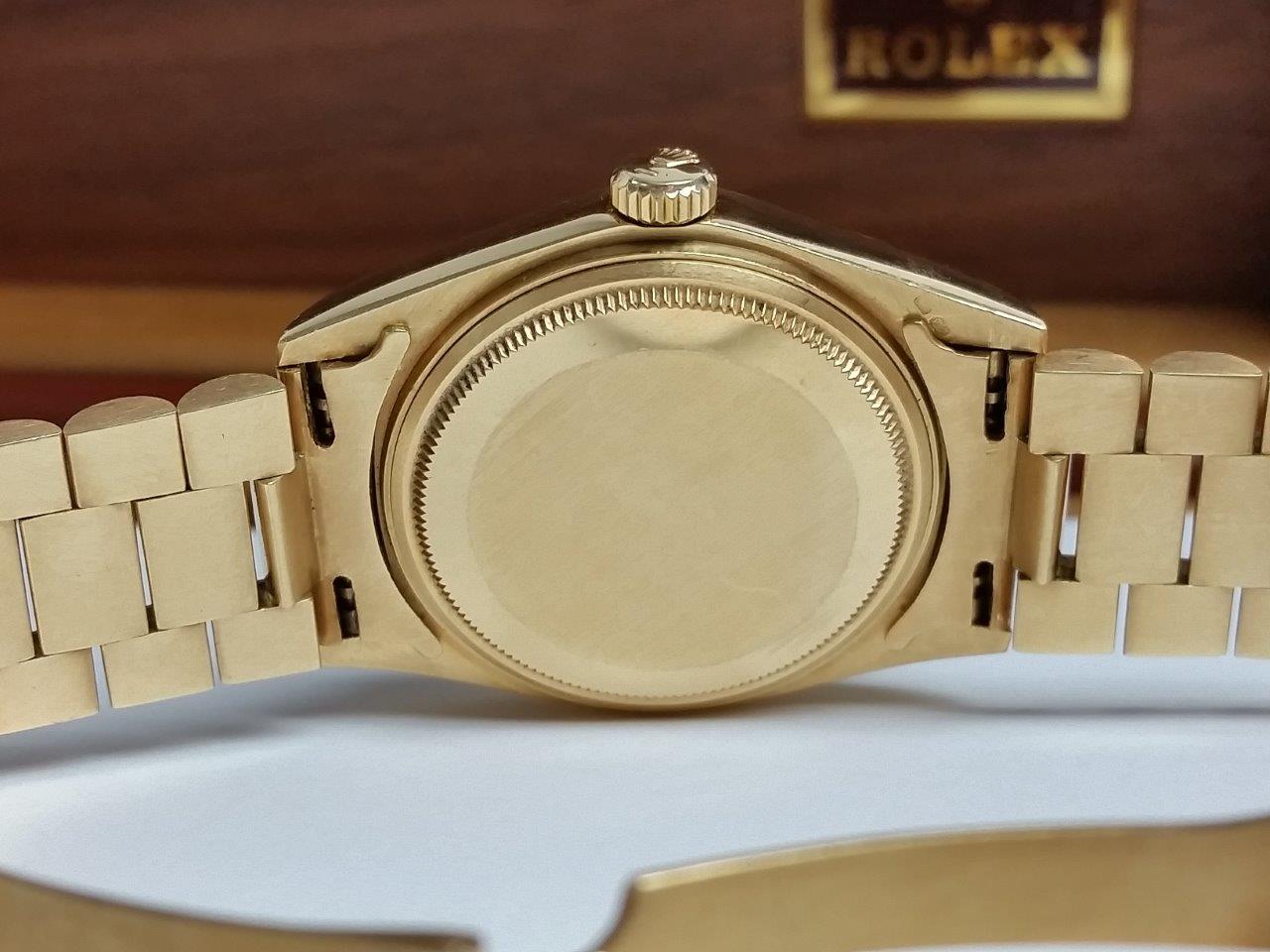 Rolex President Day-Date 18k Gold Vintage 1970s Single Quick-Set Original Mint 18038