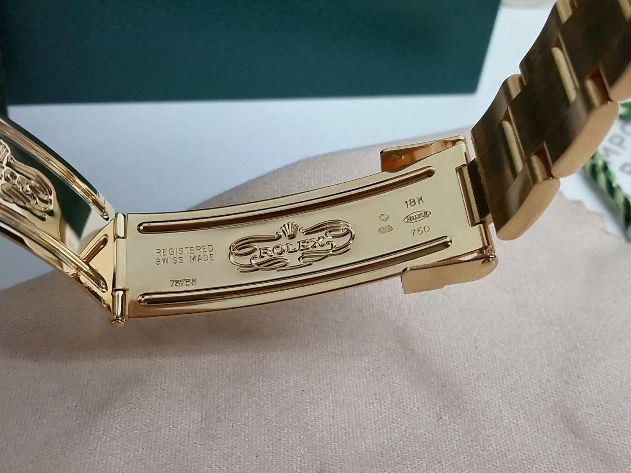 Rolex Yacht-Master Solid 18k Gold Blue Dial Engraved Bezel V-Serial 2019 RSC 168628