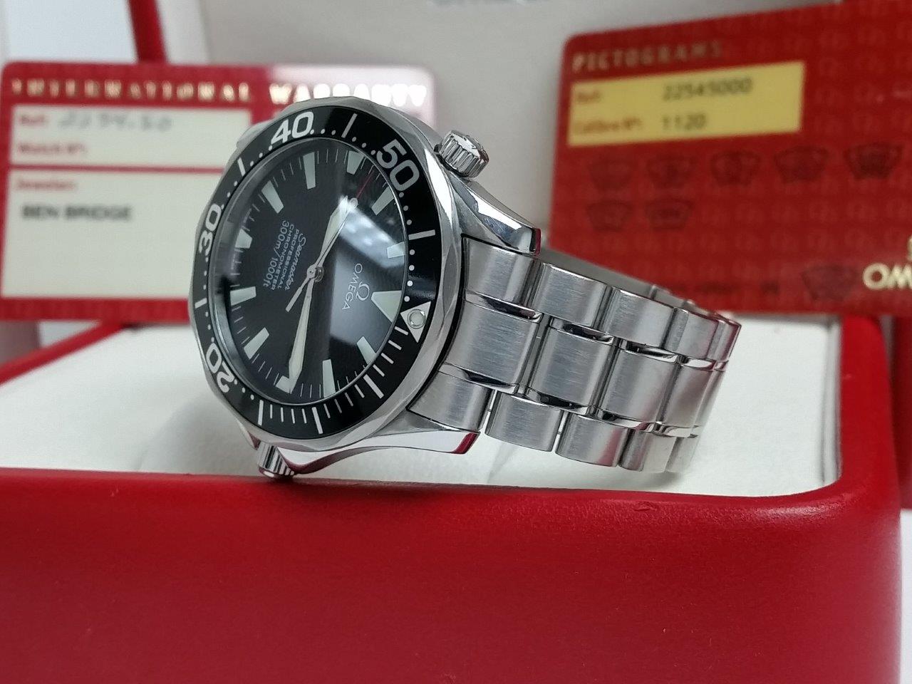 Omega Seamaster Pro Diver 300M Black Dial Sword Hands 2254.50.00 Box/Papers